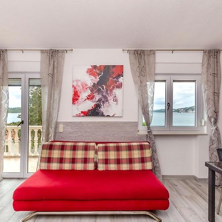 Apartments Marina トロギール エクステリア 写真