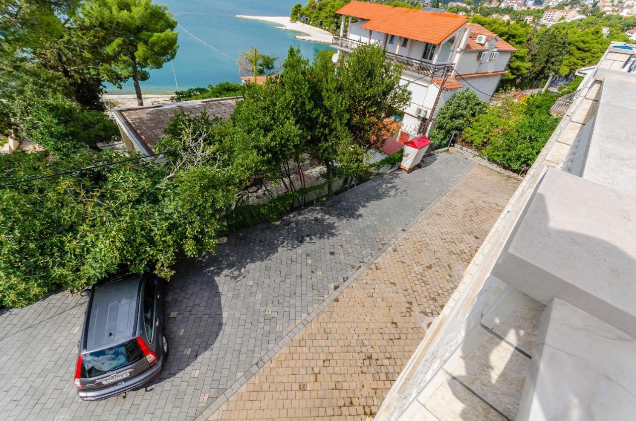 Apartments Marina トロギール エクステリア 写真